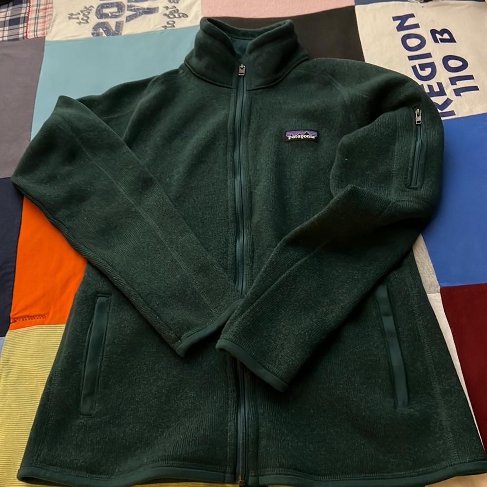 Patagonia Women’s Zip Up Sweater Size M